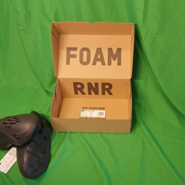Yeezy Foam Rnr Onyx