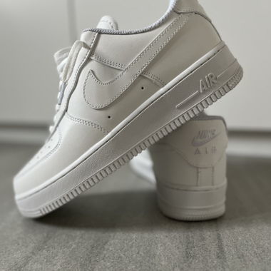 Nike Air Force 1 Blanches
