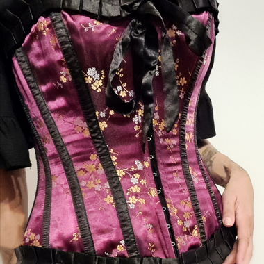 BURLESKA embroidered corset
