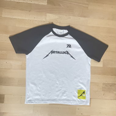 Bershka X Metallica T-shirt