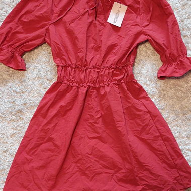 Lady in red