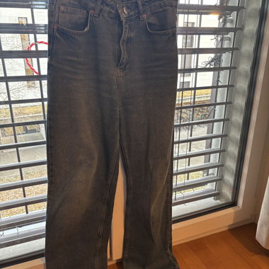 Baggy jeans
