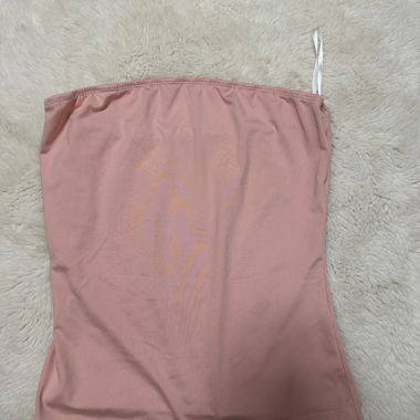 Top con spalle scoperte
