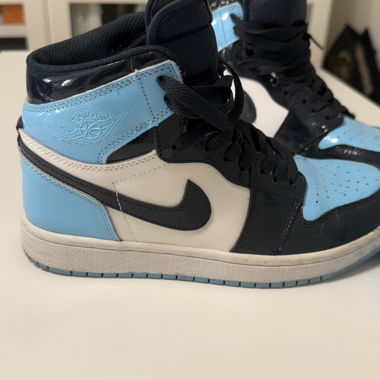 Air Jordan 1 Retro High OG 'Blue Chill'