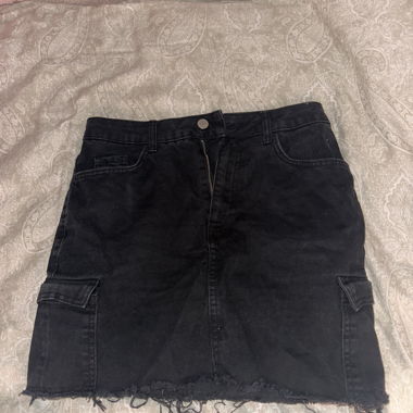 Gonna in denim nera cargo