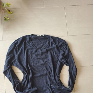 Uniqlo polo sweater