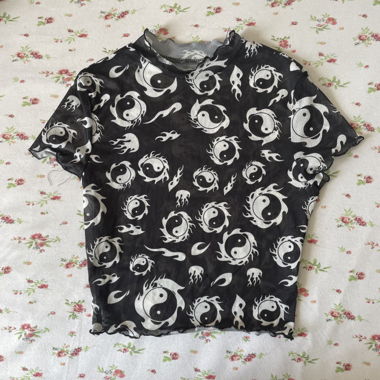 T-shirt en mesh avec motif yin-yang