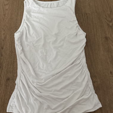 Weisses Tanktop
