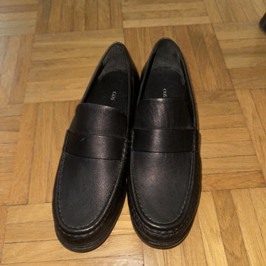 Cos Moccasins
