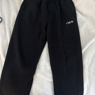 schwarze trainerhosen