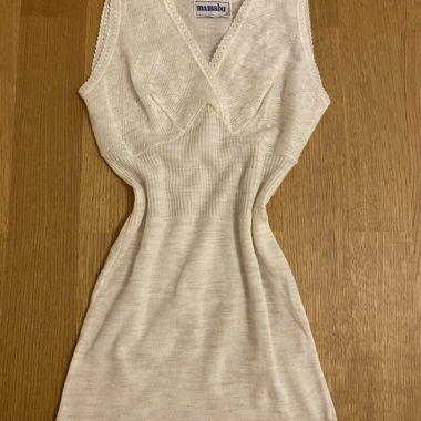 Top in pizzo bianco Mamabu