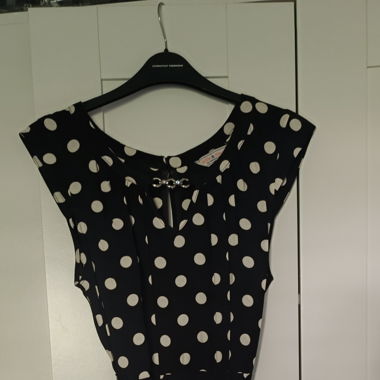 Gebunktetes Kleid 60s