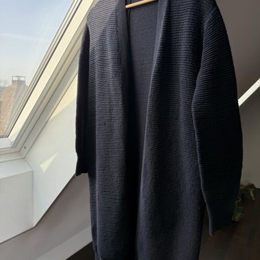 WEEKDAY cardigan lungo nero a maglia aperta