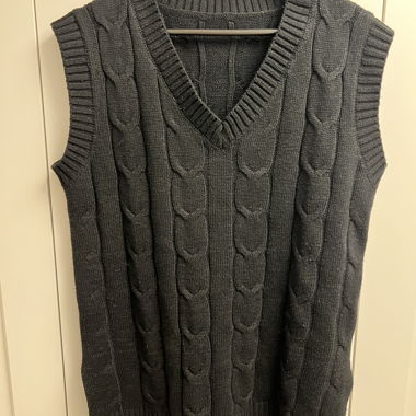 Knitted Vest