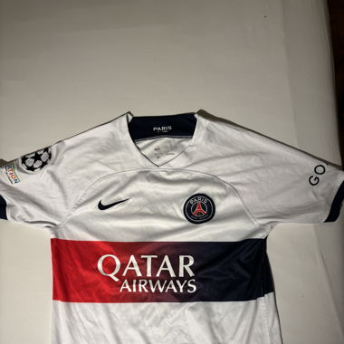 PSG Trikot Mbappé 