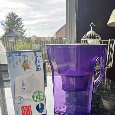 Brita Wasserfilter Krug mit 6x Filterkartuschen
