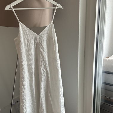 Robe longue blanche, taille 34