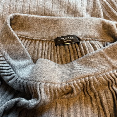 The weekend MaxMara Plisse Strickrock