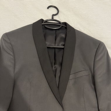 Suit for Sale