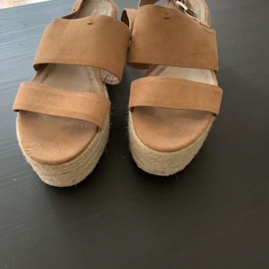 Sandali con zeppa (4cm) 38