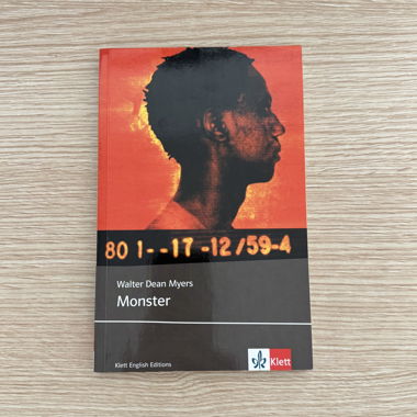 Monster - Walter Dean Myers
