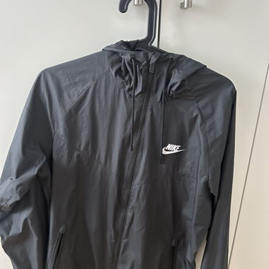 Nike Windbreaker Jacket