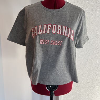 t-shirt gris avec imprimé