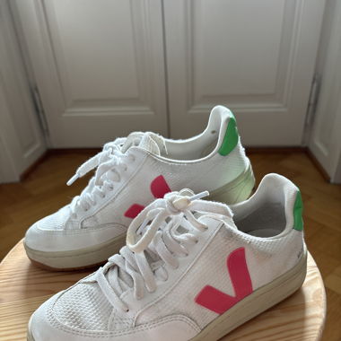 Veja Shoes