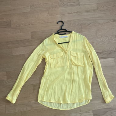 Blusa ZARA Trafaluc gialla XS