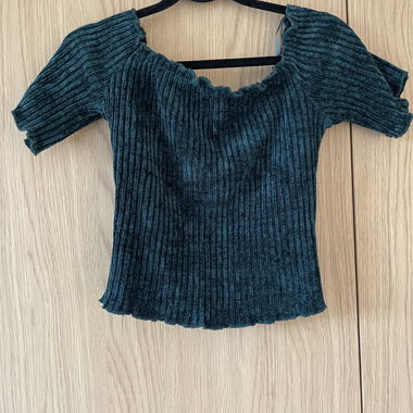 Bershka velvet top green, short sleeve, size S