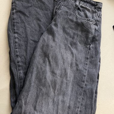Baggy/ straight leg Jeans