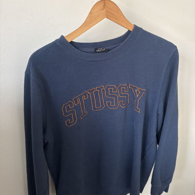 Pull Stüssy