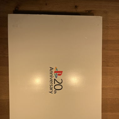 Sony PS4 edition 20th anniversary numérotée neuve 