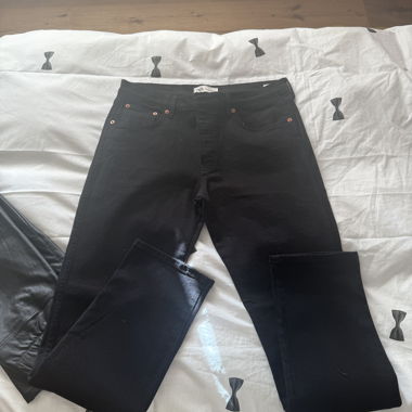 Zara-Jeans