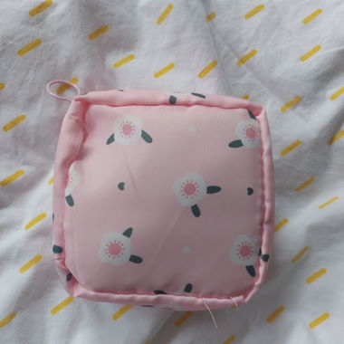 Sakura pouch