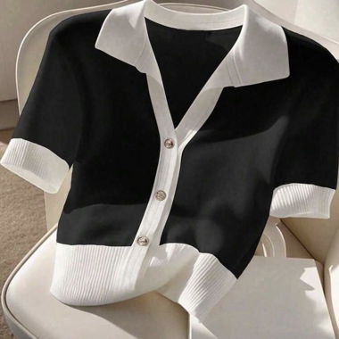 Polo in maglia bianco e nero