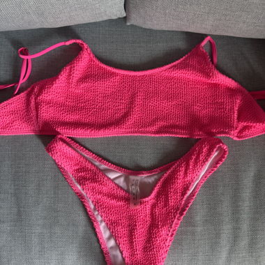 Ensemble de bikini rose