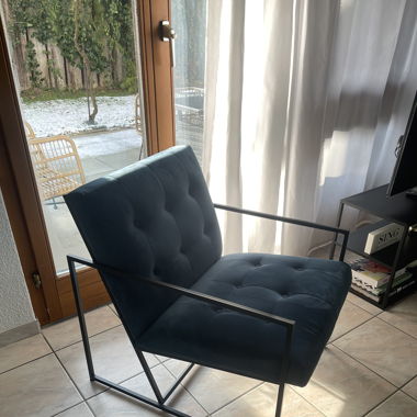 Sessel (2 Stk. vorhanden)
