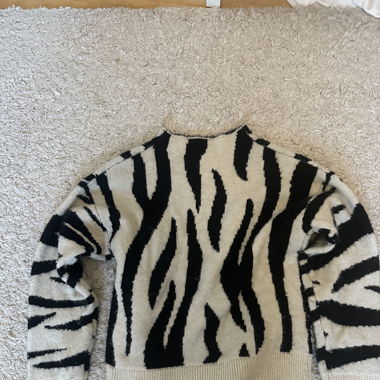 Tier Muster Pullover 
