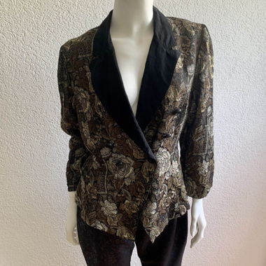 Lightweight Vintage Blazer