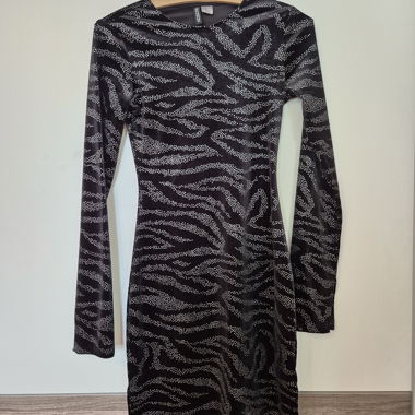 Glitzerkleid