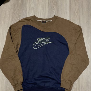Nike Vintage Pull-over Size M