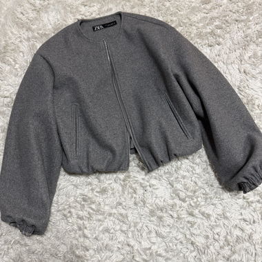 Zara graue Bomberjacke