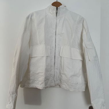 Veste utilitaire blanche