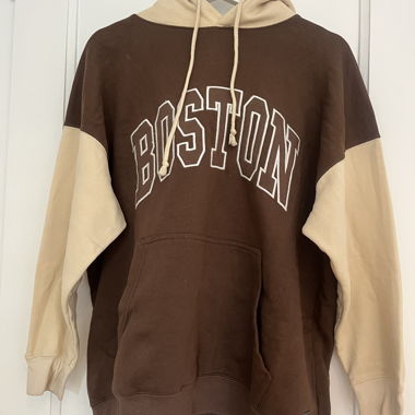 Zweifarbiges Boston Hoodie Pull&Bear