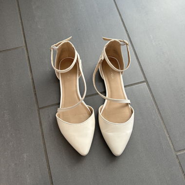 Ballerine beige con cinturini