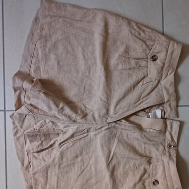 kurze Shorts