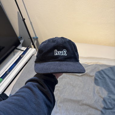 Huf Cap