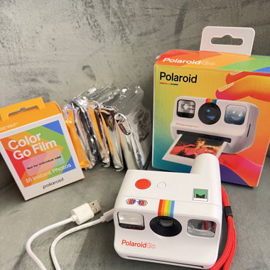 Polaroid GO