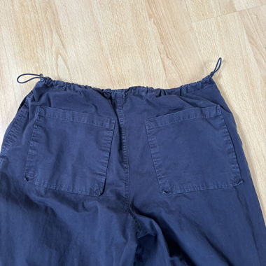 cargo bleu 